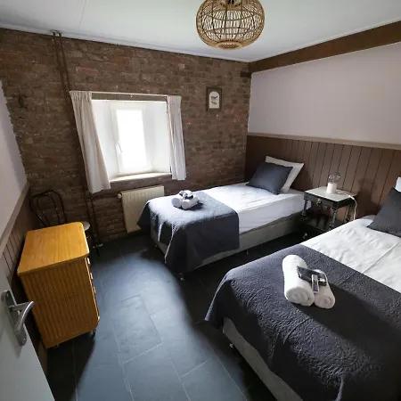 Sfeervol Aan Het Vijlenerbos, Vijlen, Zuid-limburg *