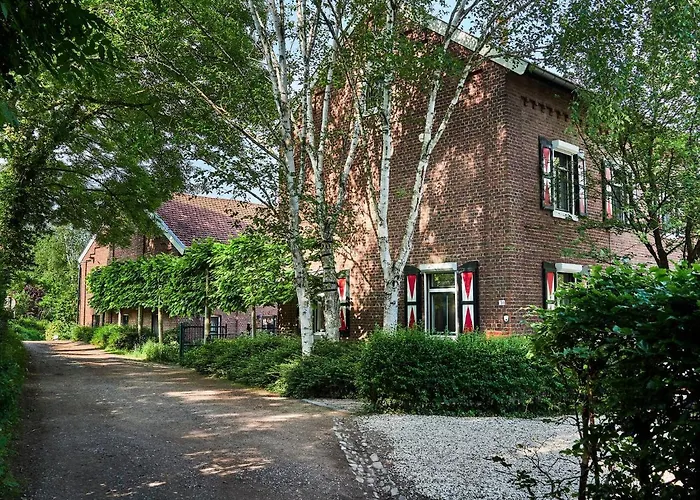 Op Adem Komen Op De Mooiste Plek In Het Heuvelland-de Boswachter Vijlen